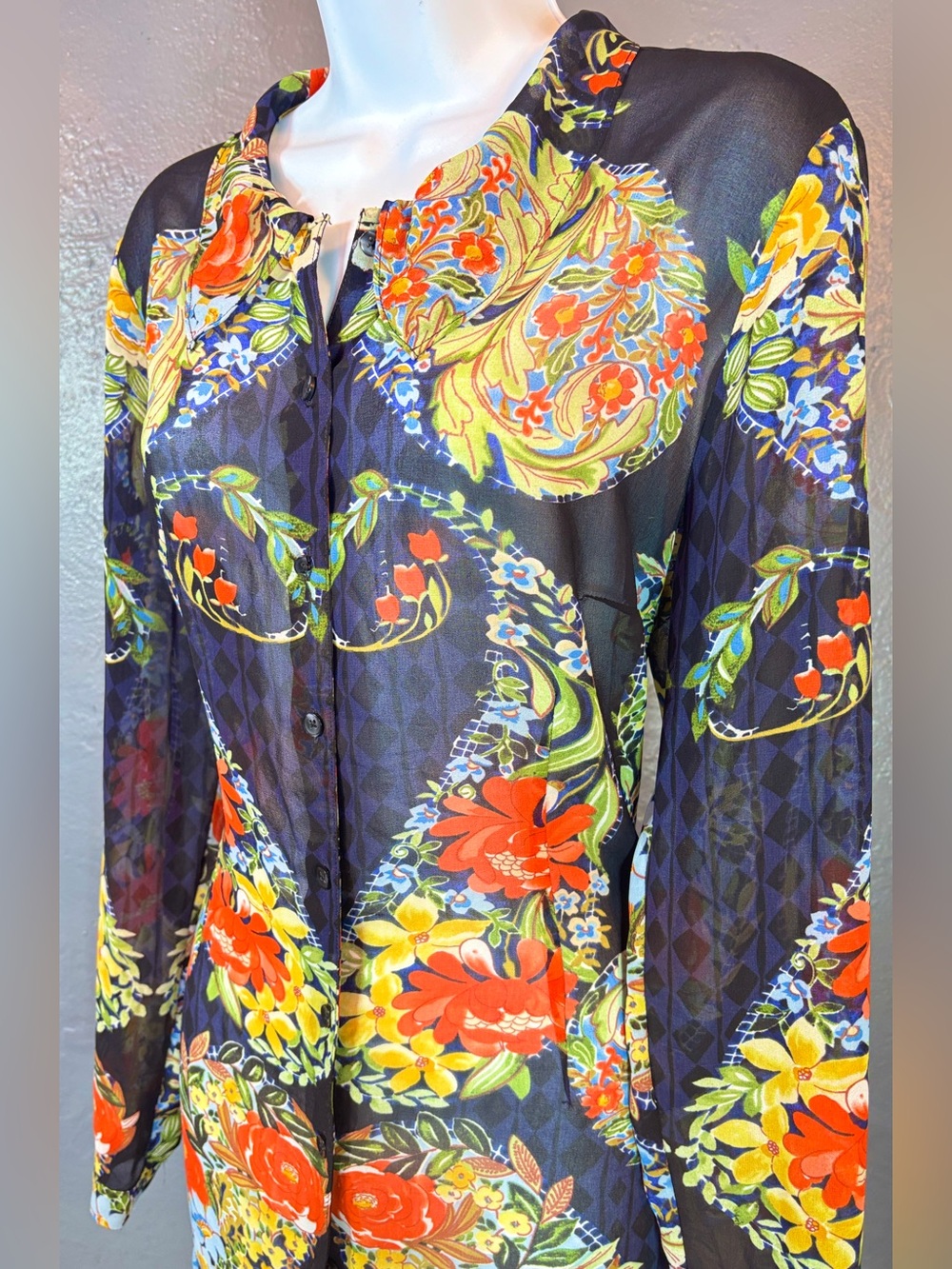 CAbi "Amour" Sheer Floral Button-Up Blouse Size Large - Picture 9 of 14